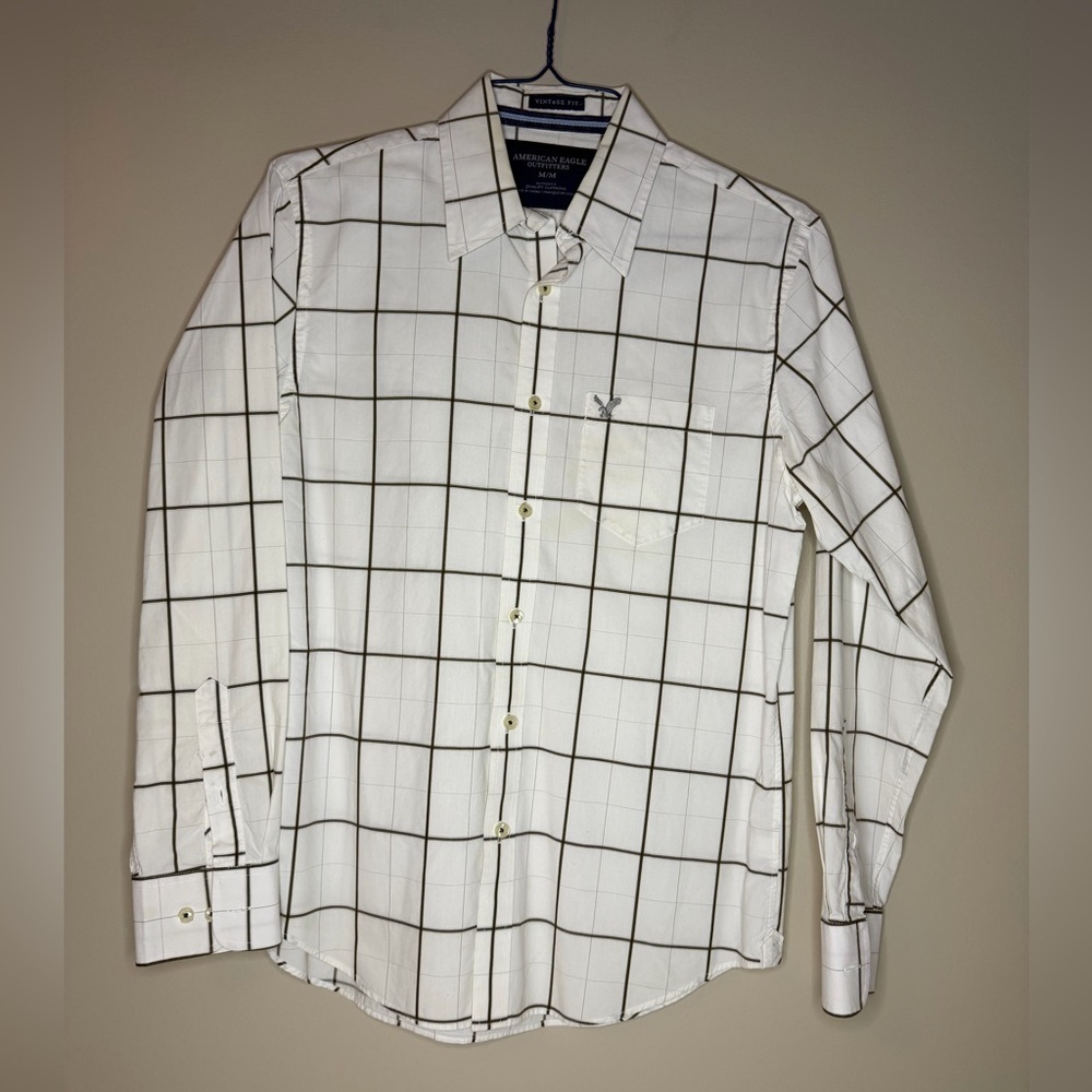American Eagle Outfitters White and Black Checkered Men's Shirt